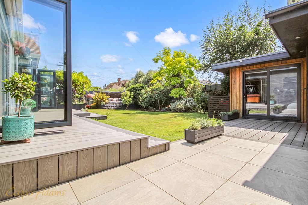 Property photo 2 of 26 Rear Garden