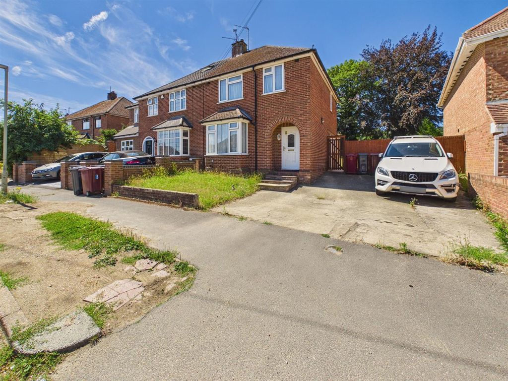 Property photo 1 of 10 Cam05510G0-Pr0248-Still010.Jpg