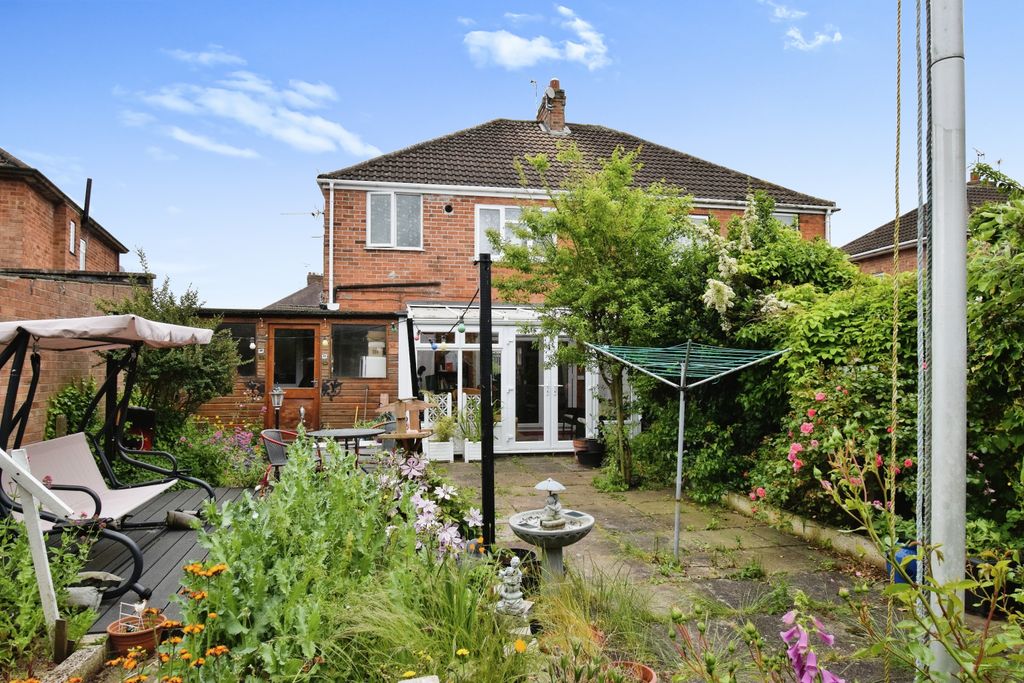 Property photo 2 of 15 Photography