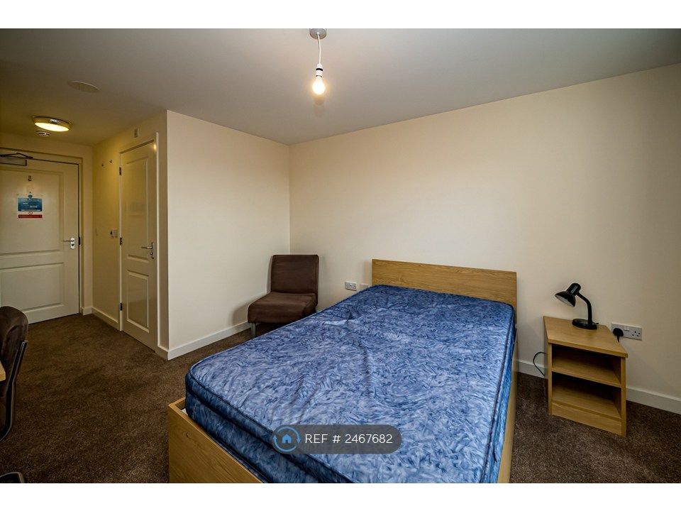 Property photo 3 of 11