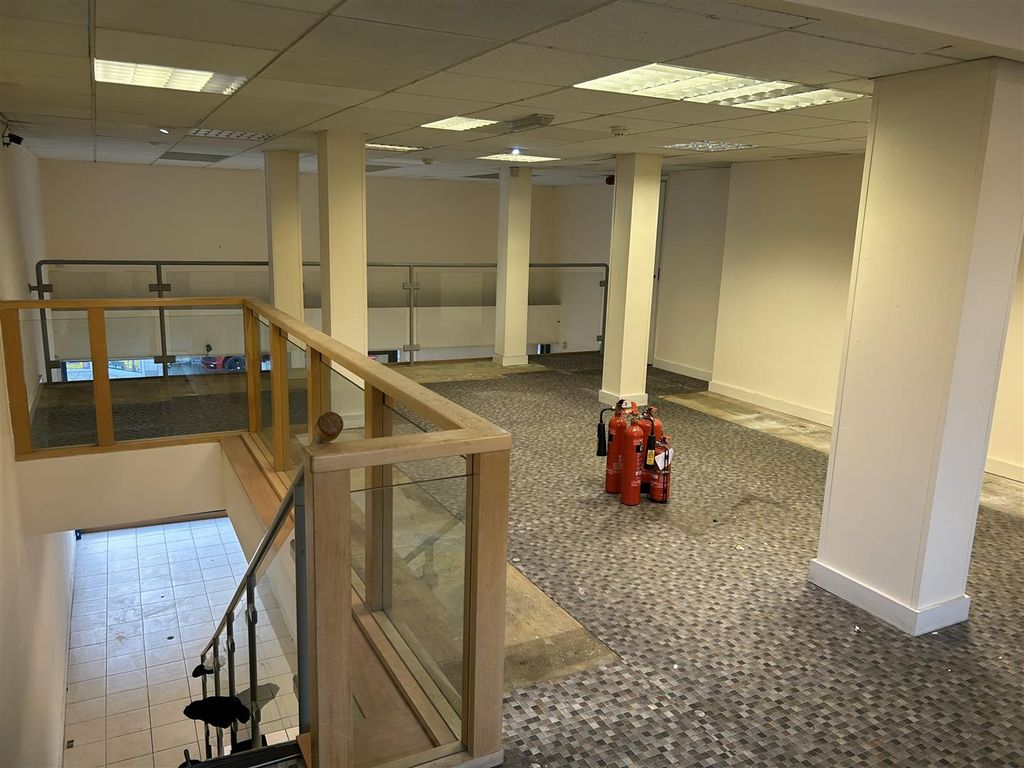 Property photo 2 of 6 3.Jpeg