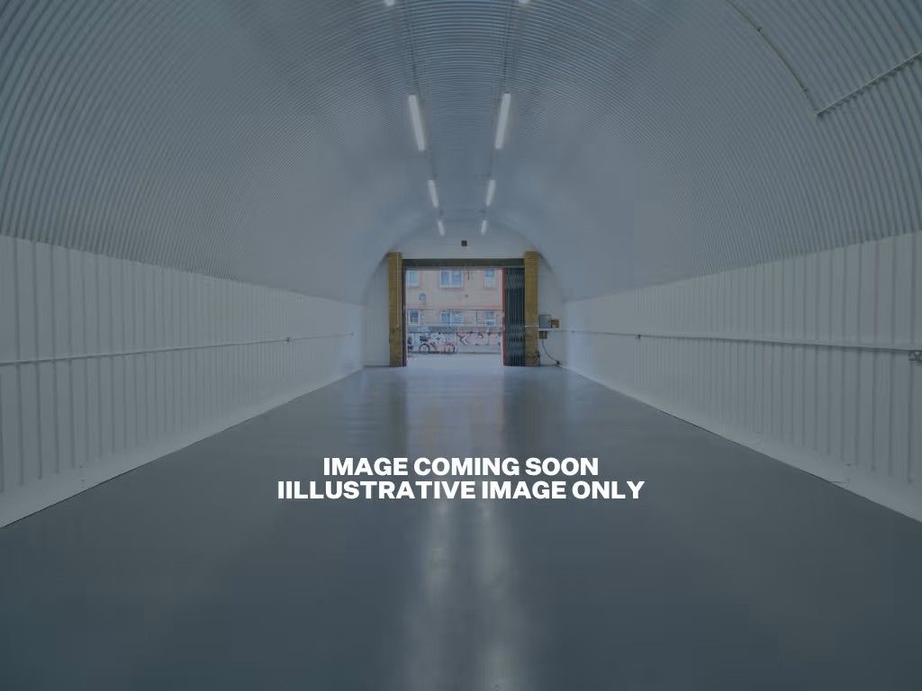 Property photo 2 of 2 An Empty Arch With White Lining