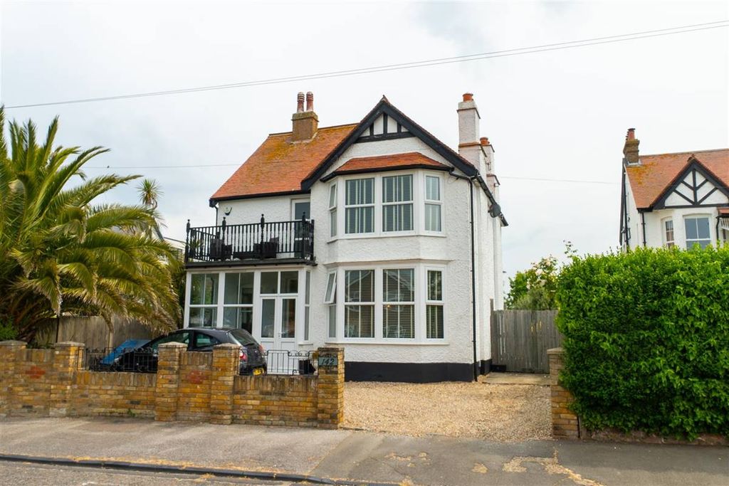 Property photo 1 of 29