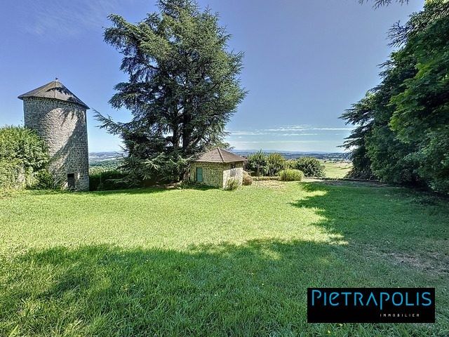 Property photo 3 of 30