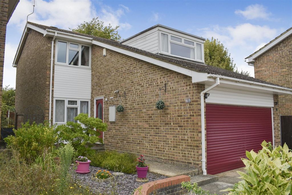 Property photo 1 of 17 Tlc_9051278d-73A0-4825-9Eef-6A0c90Fba503_74Dedba.J
