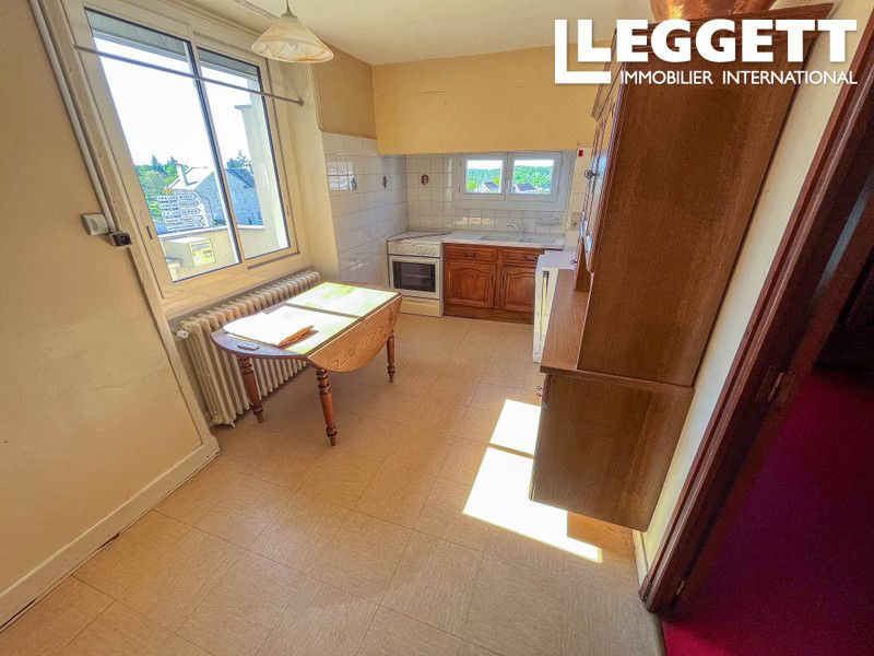 Property photo 2 of 10
