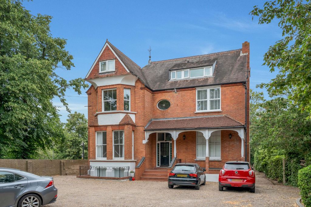 Property photo 1 of 7