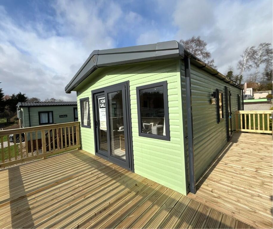 Property photo 1 of 10 Main Photo
