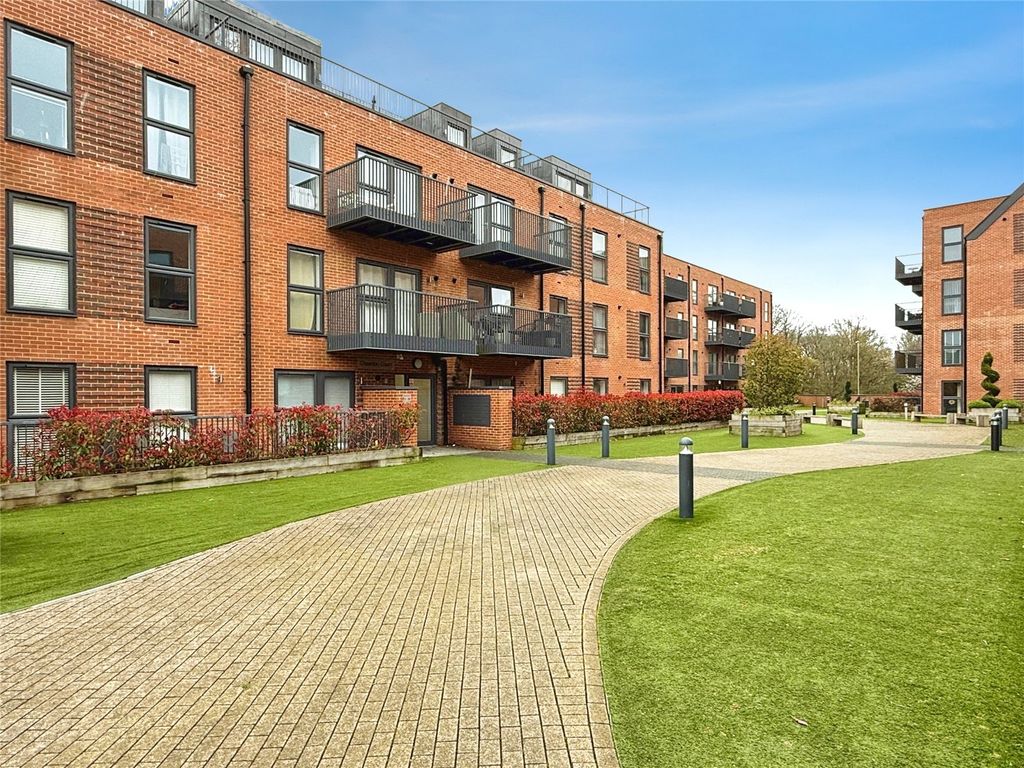 Property photo 1 of 10 Picture No. 09