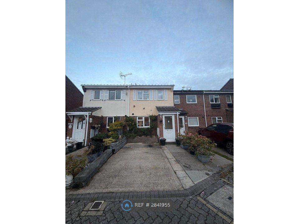 Property photo 1 of 2