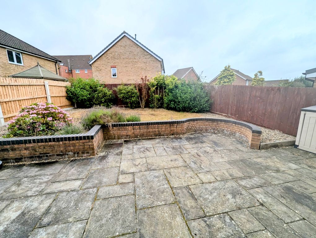 Property photo 3 of 20 Garden