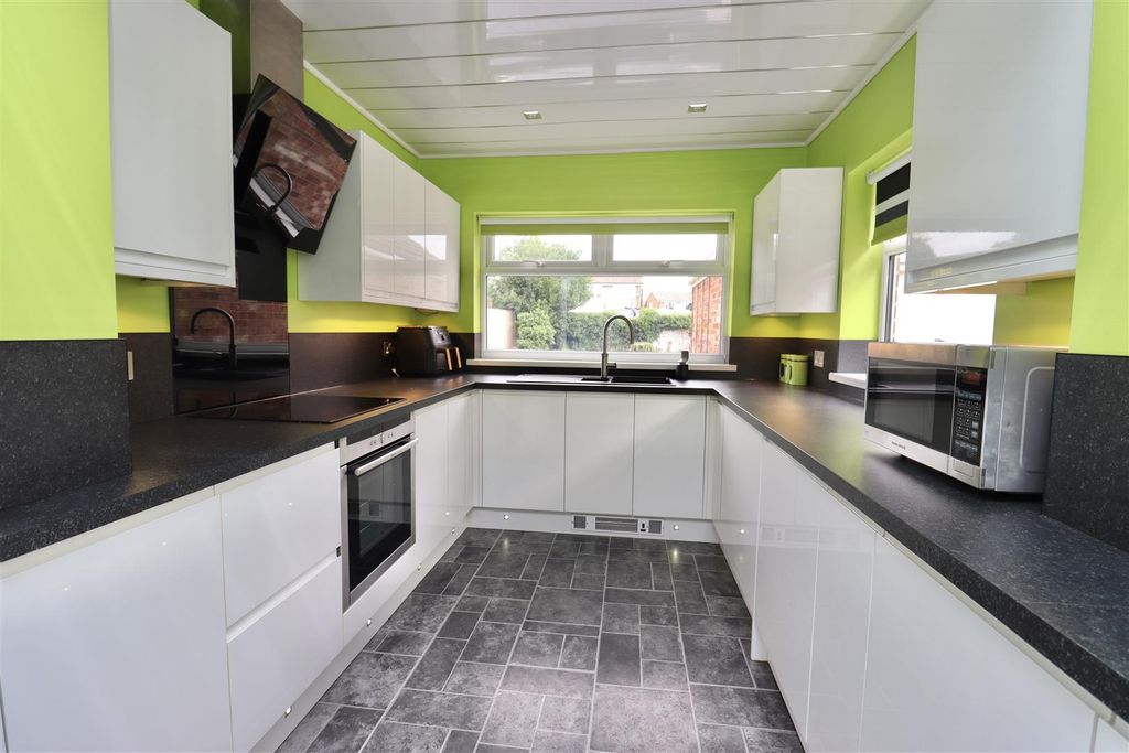 Property photo 2 of 24 Img_4311.Jpeg