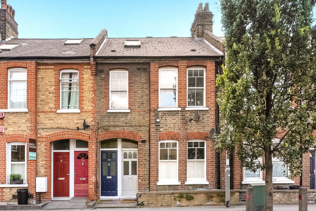 Property photo 1 of 11