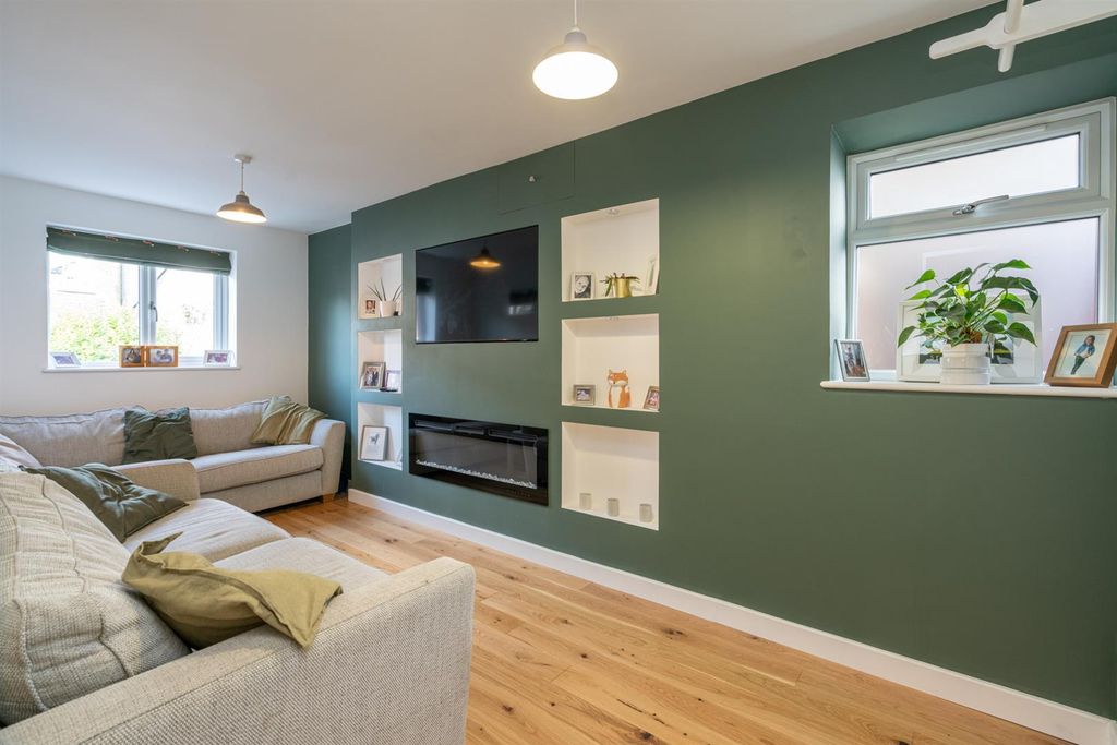 Property photo 3 of 24 29-Summerleys-2515.Jpg