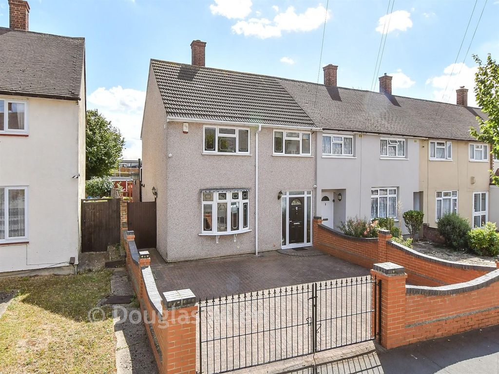 Property photo 1 of 18 External Web