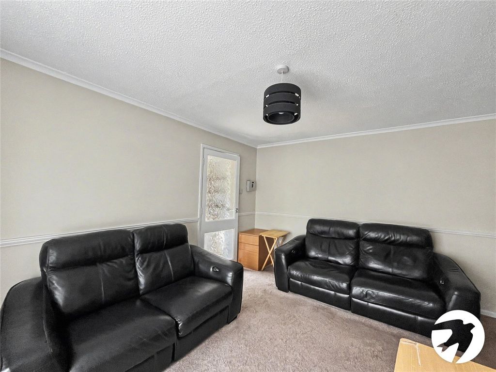 Property photo 3 of 11 Picture No. 06