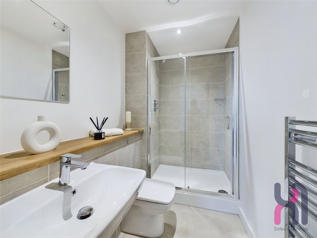Property photo 3 of 19 Picture No. 08