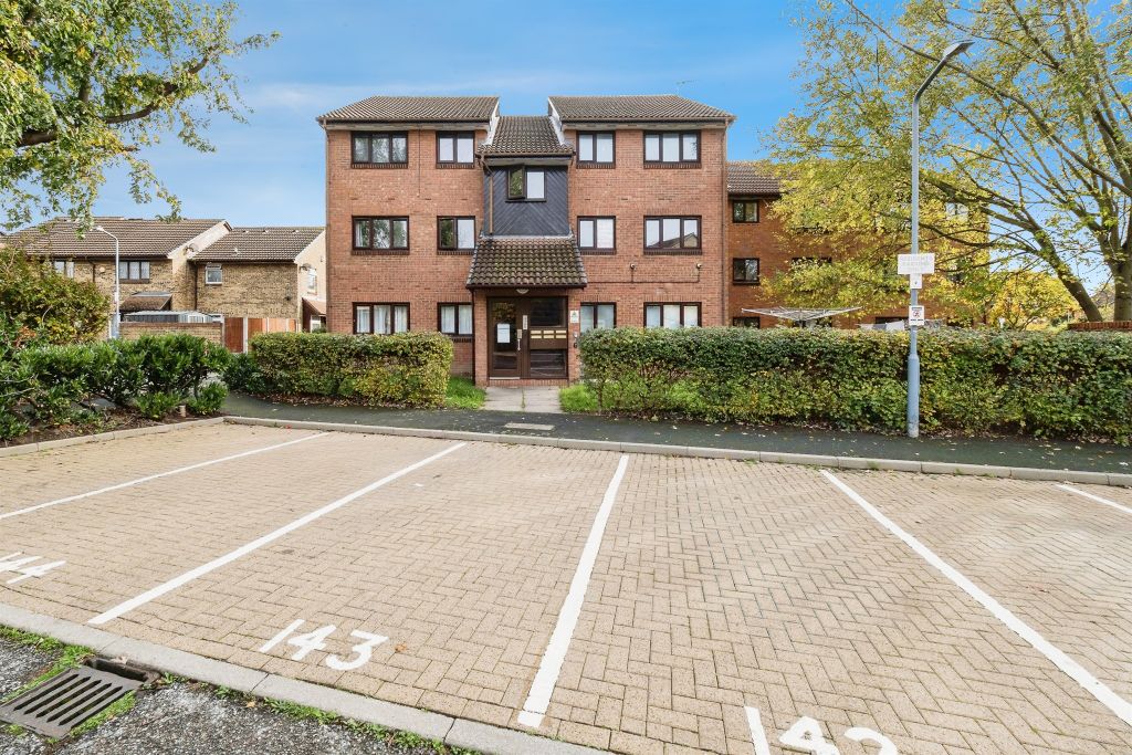 Property photo 2 of 18