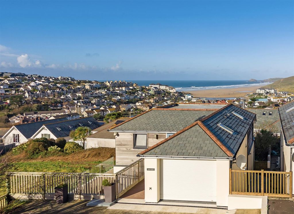 Property photo 1 of 33