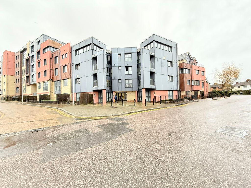 Property photo 1 of 10