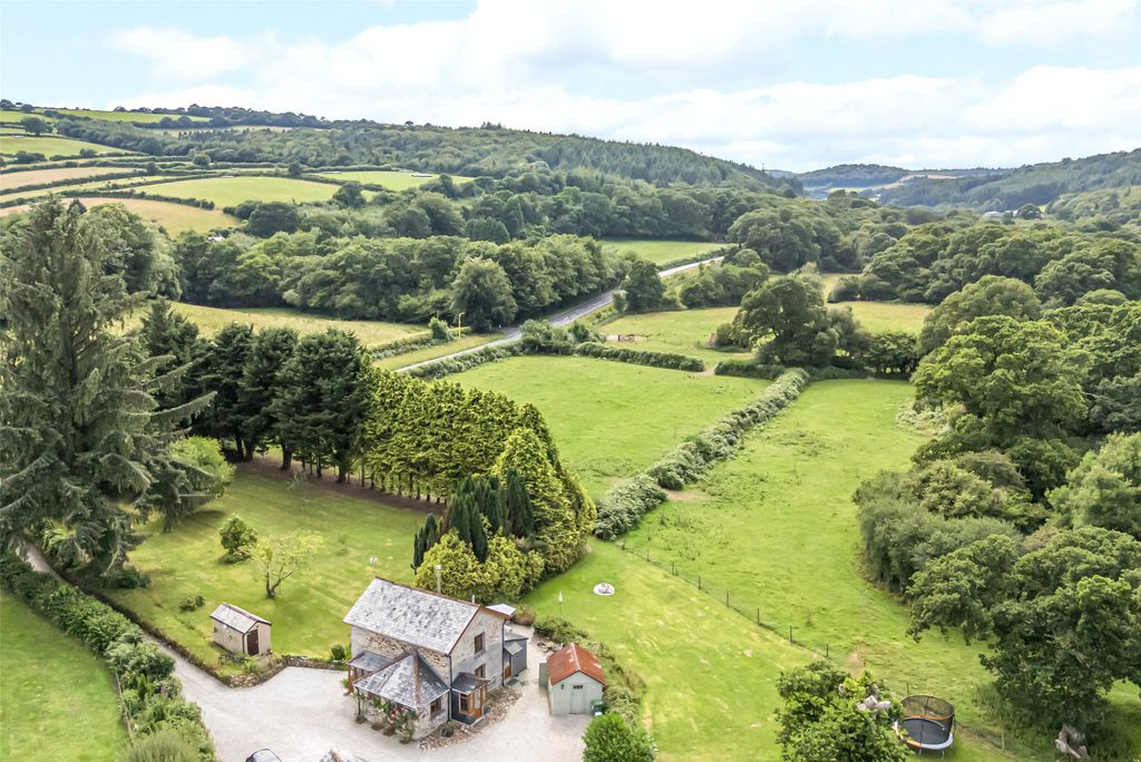 Property photo 3 of 23 Picture No. 01