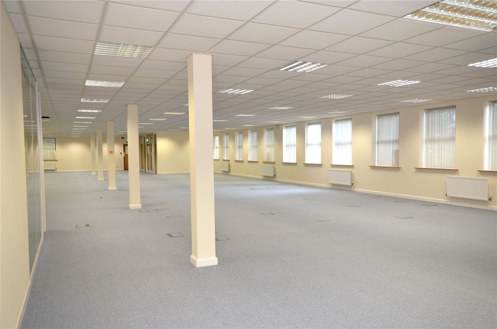 Property photo 3 of 7 Picture No. 02