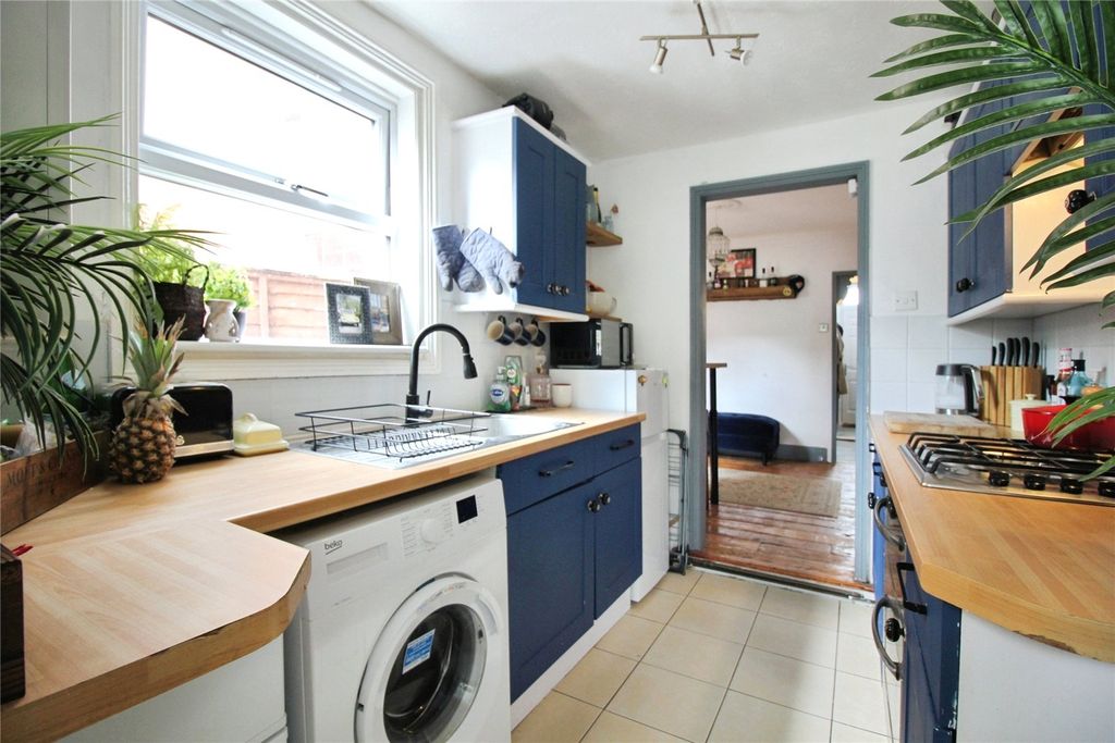 Property photo 3 of 7 Picture No. 05