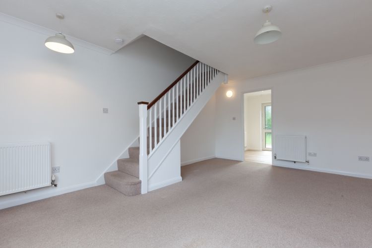 Property photo 3 of 8 204790