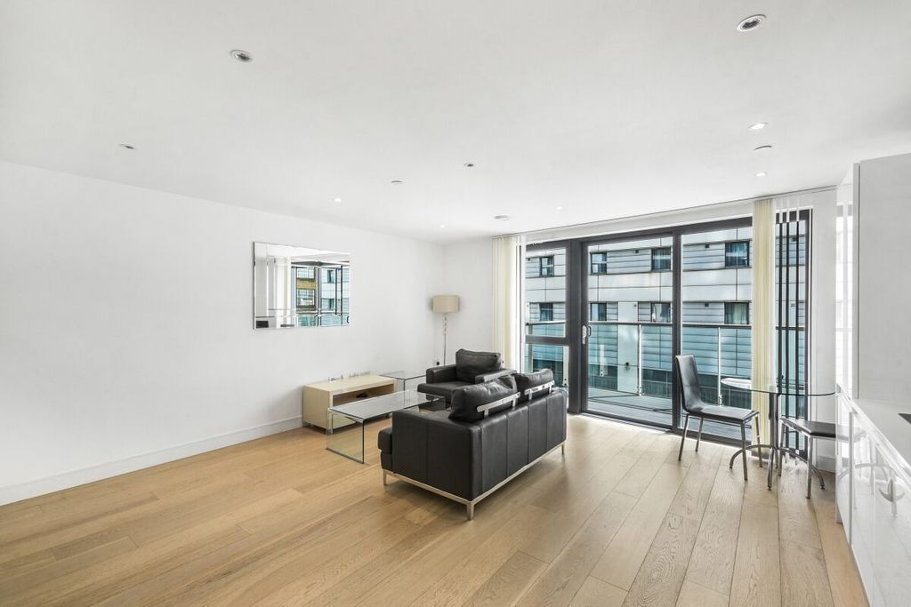 Property photo 1 of 18 Dsc_0272_High