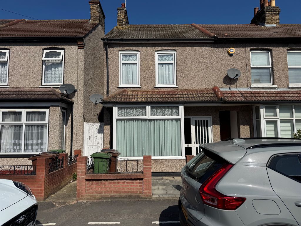 Property photo 3 of 3