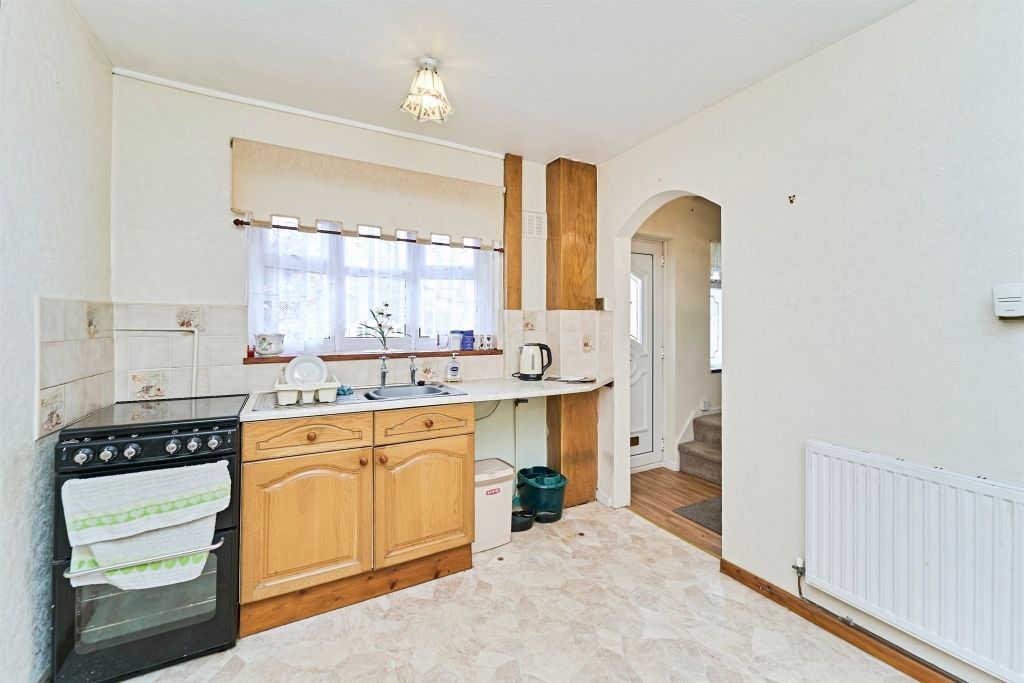 Property photo 2 of 16