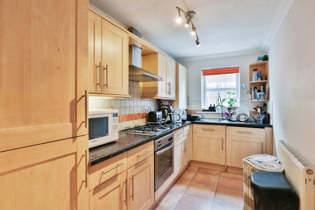 Property photo 3 of 14 Photography