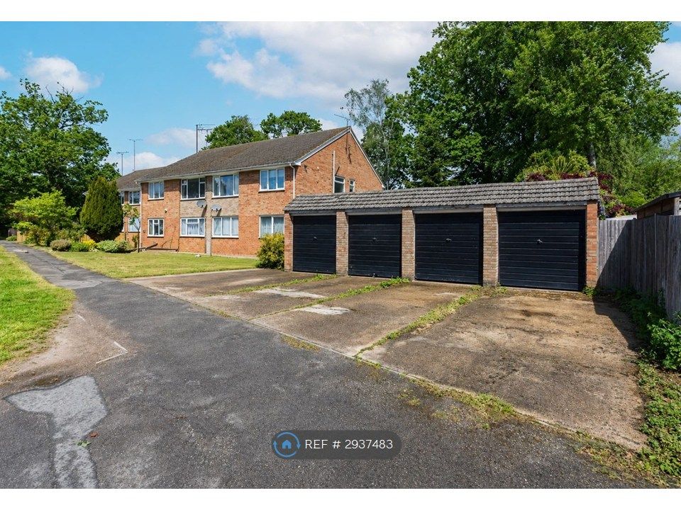 Property photo 2 of 14