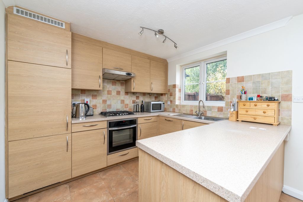 Property photo 2 of 13