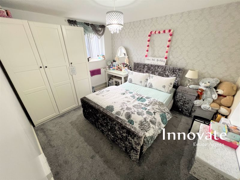 Property photo 3 of 9 Photo 2