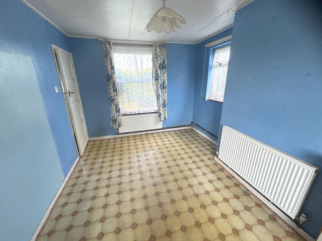 Property photo 2 of 18 Img_6418.Jpg