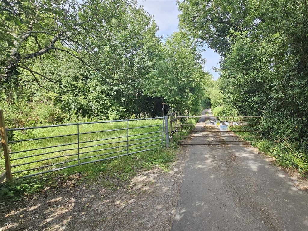 Additional image 19 of Land for saleLand For Auction - Station Road, Wickwar GL12