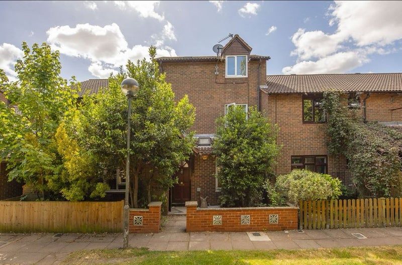 Property photo 1 of 6