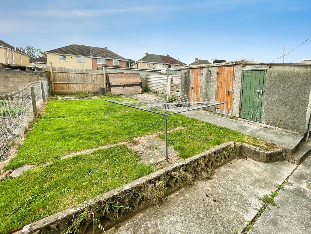 Property photo 3 of 13