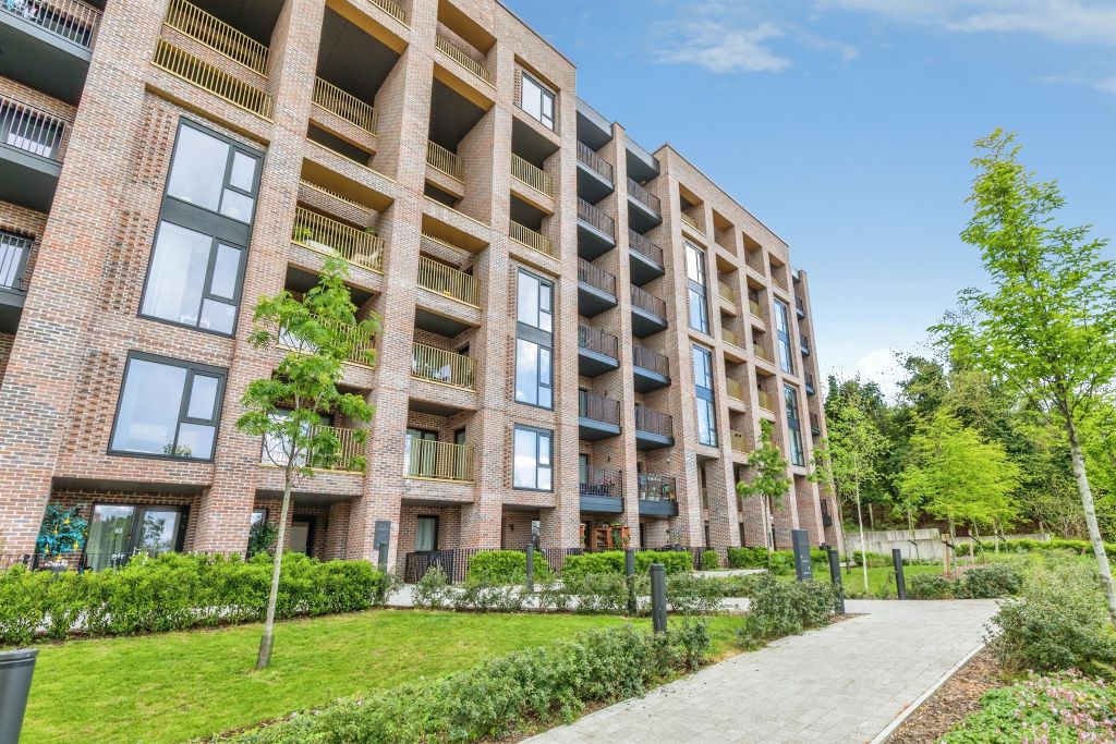 Property photo 1 of 6