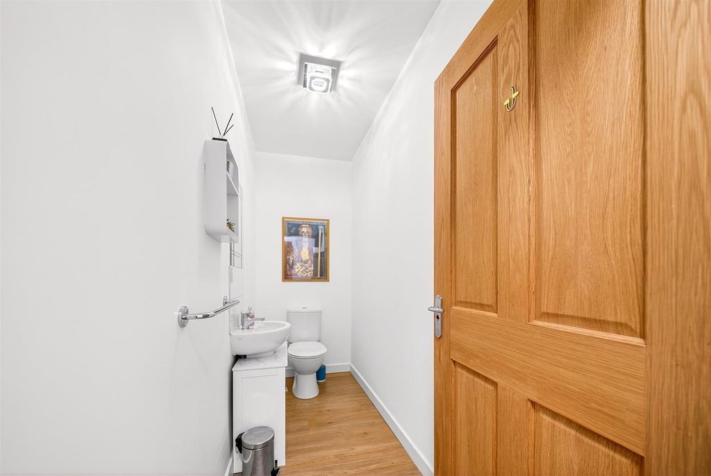 Additional image 13 of 5 bed detached house for saleDoura Lodge, Little Cantray, Culloden Moor, Inverness. IV2