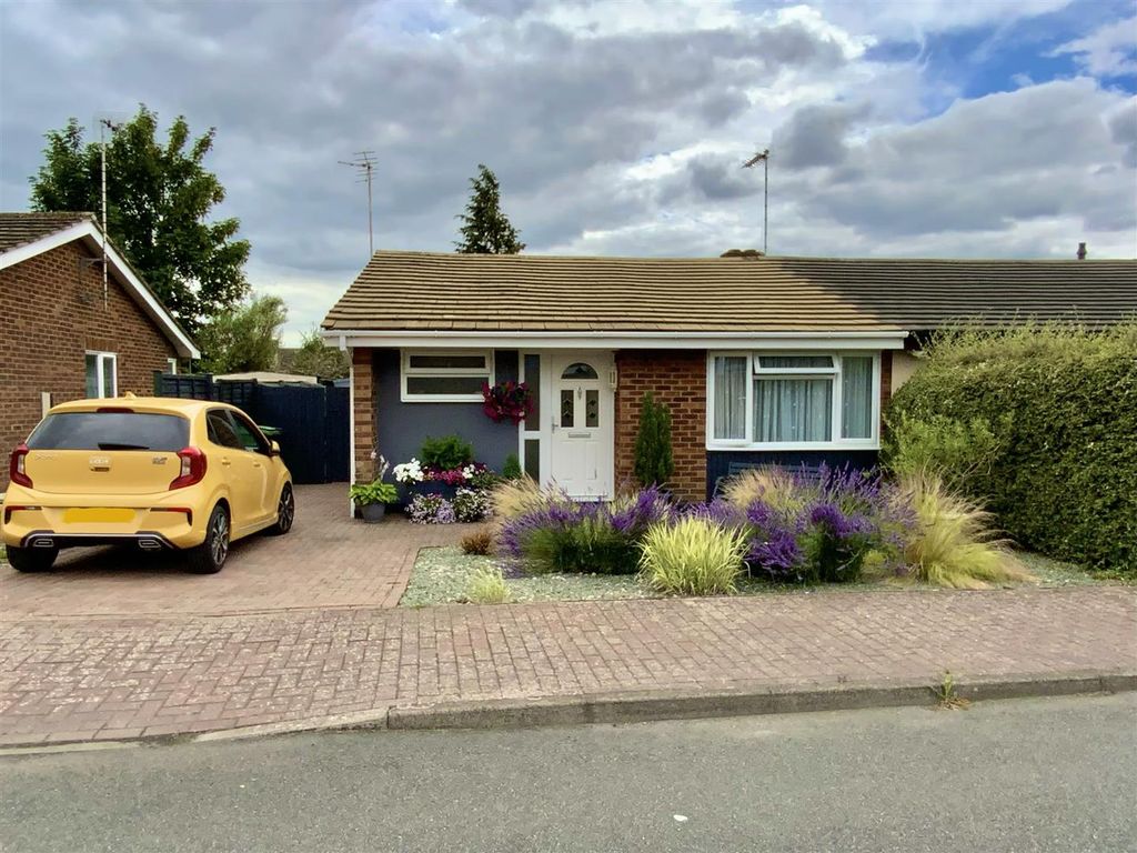 Property photo 1 of 12