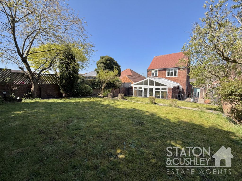 Property photo 1 of 28