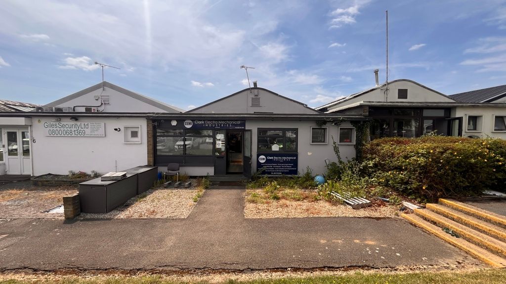 Property photo 2 of 10 Photo 1