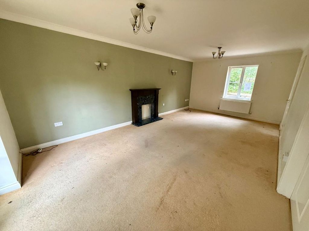 Property photo 2 of 10 Image 2