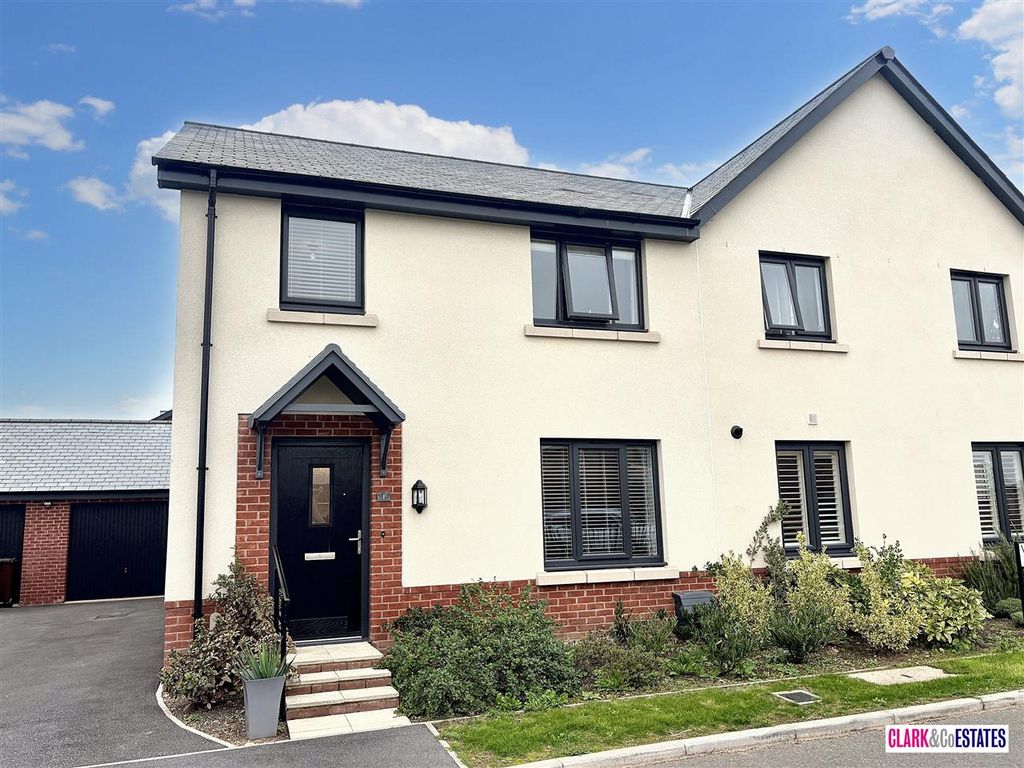 Property photo 1 of 17 Main Picture