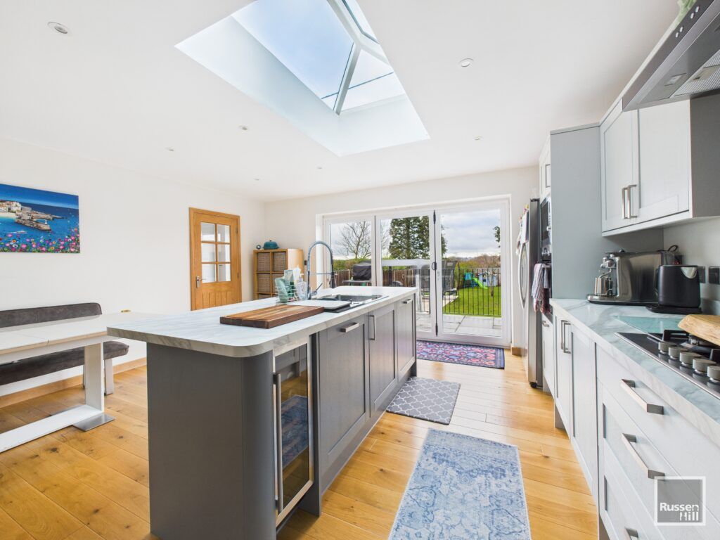 Property photo 3 of 23