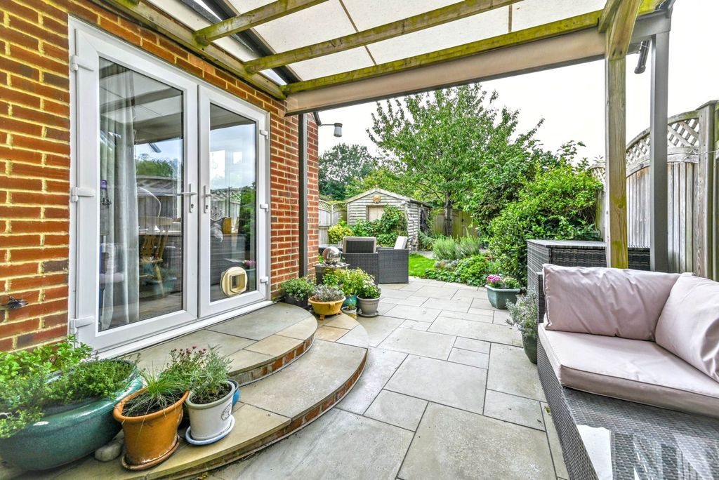 Property photo 3 of 20