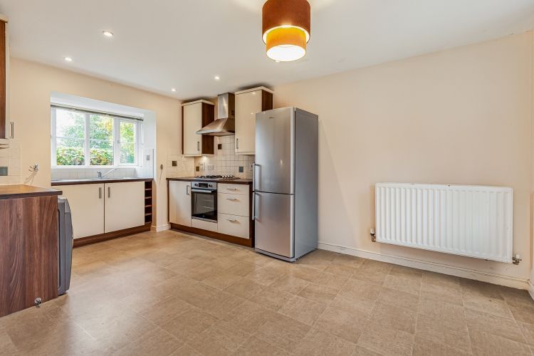 Property photo 2 of 15 308124