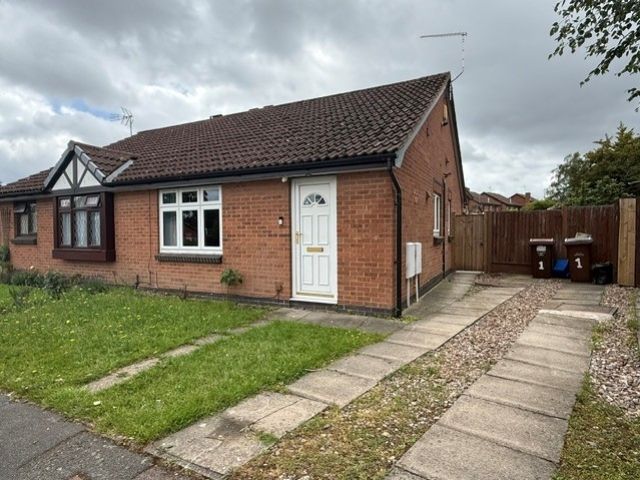 Property photo 1 of 7 7 Courtney